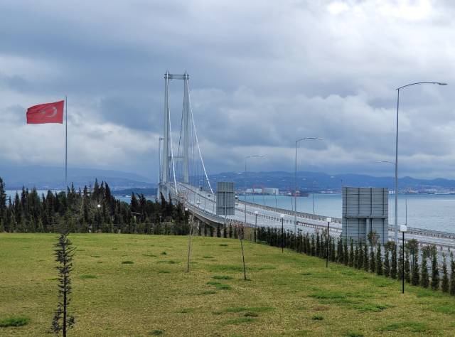 Osman Gazi Bridge, Kocaeli, Turkey