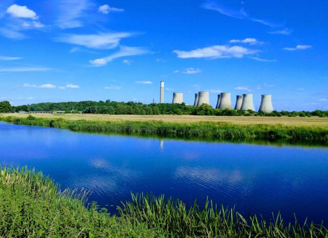 Ratcliffe-on-Soar Power Station, Nottinghamshire, England, United Kingdom